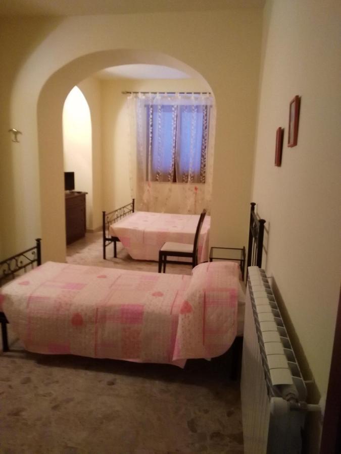 Villa Rosamaria San Chirico Raparo Luaran gambar